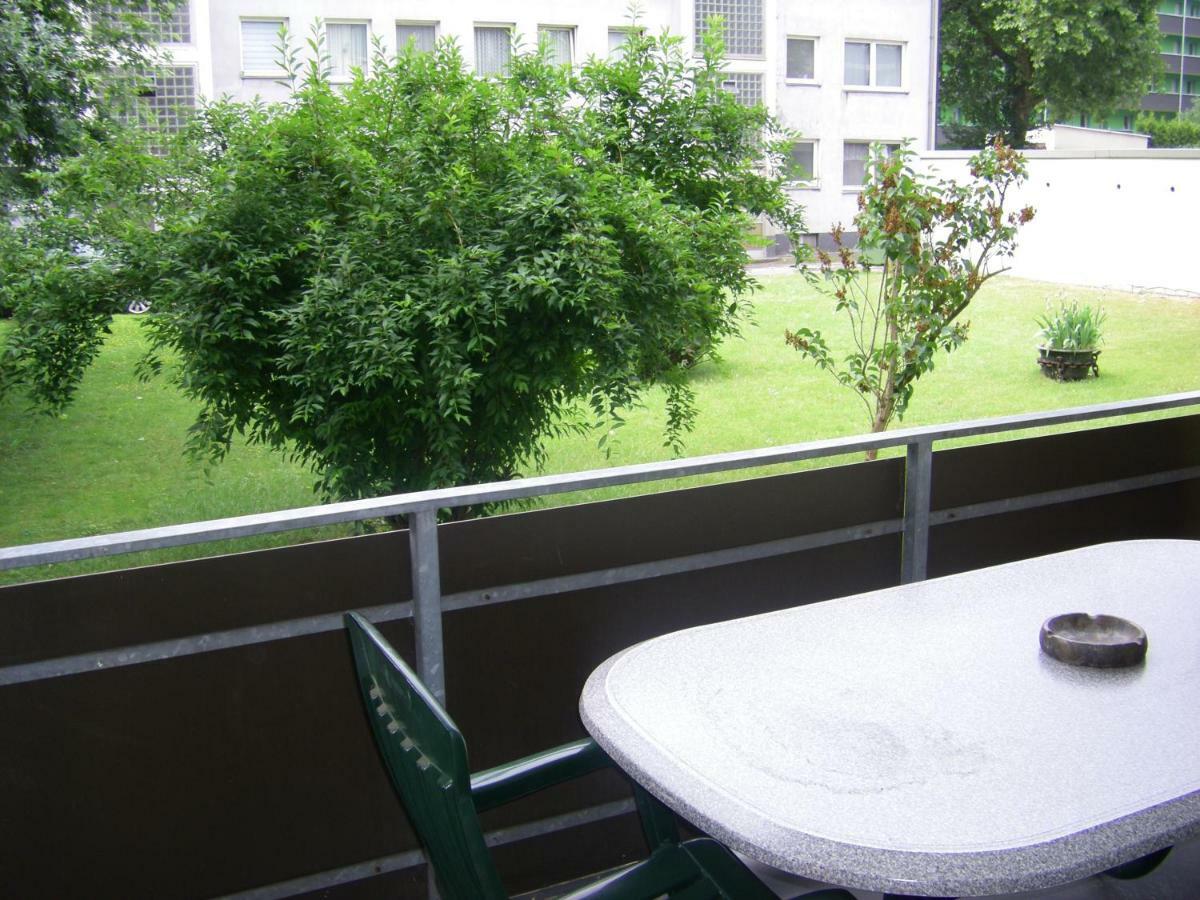 Uni Essen Lägenhet Exteriör bild