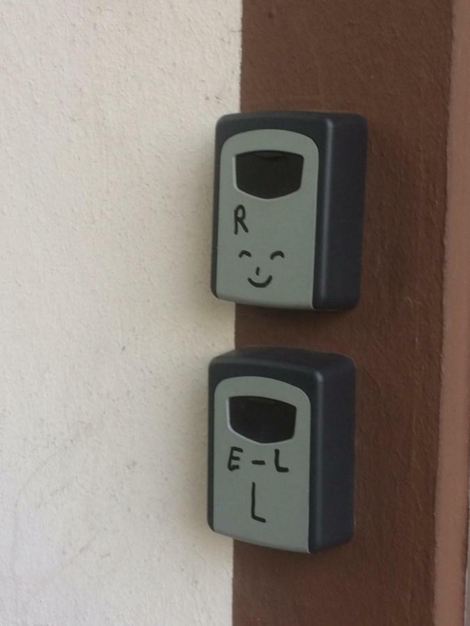 Uni Essen Lägenhet Exteriör bild